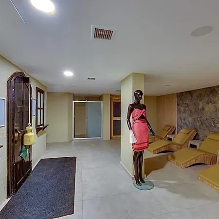 Faros Premium Hotel 5*